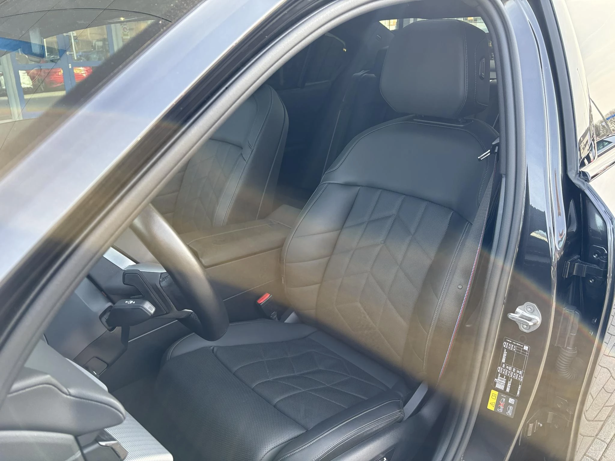 Hoofdafbeelding BMW i5