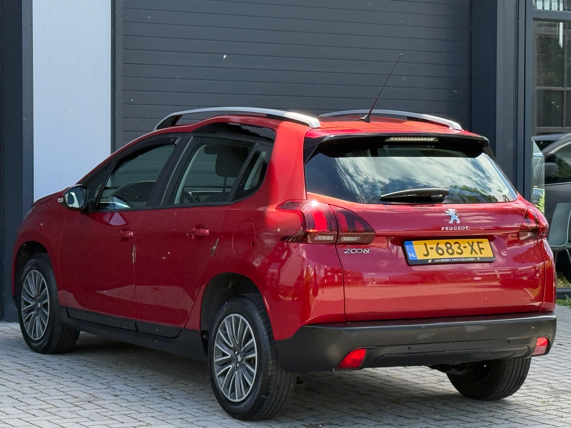 Hoofdafbeelding Peugeot 2008