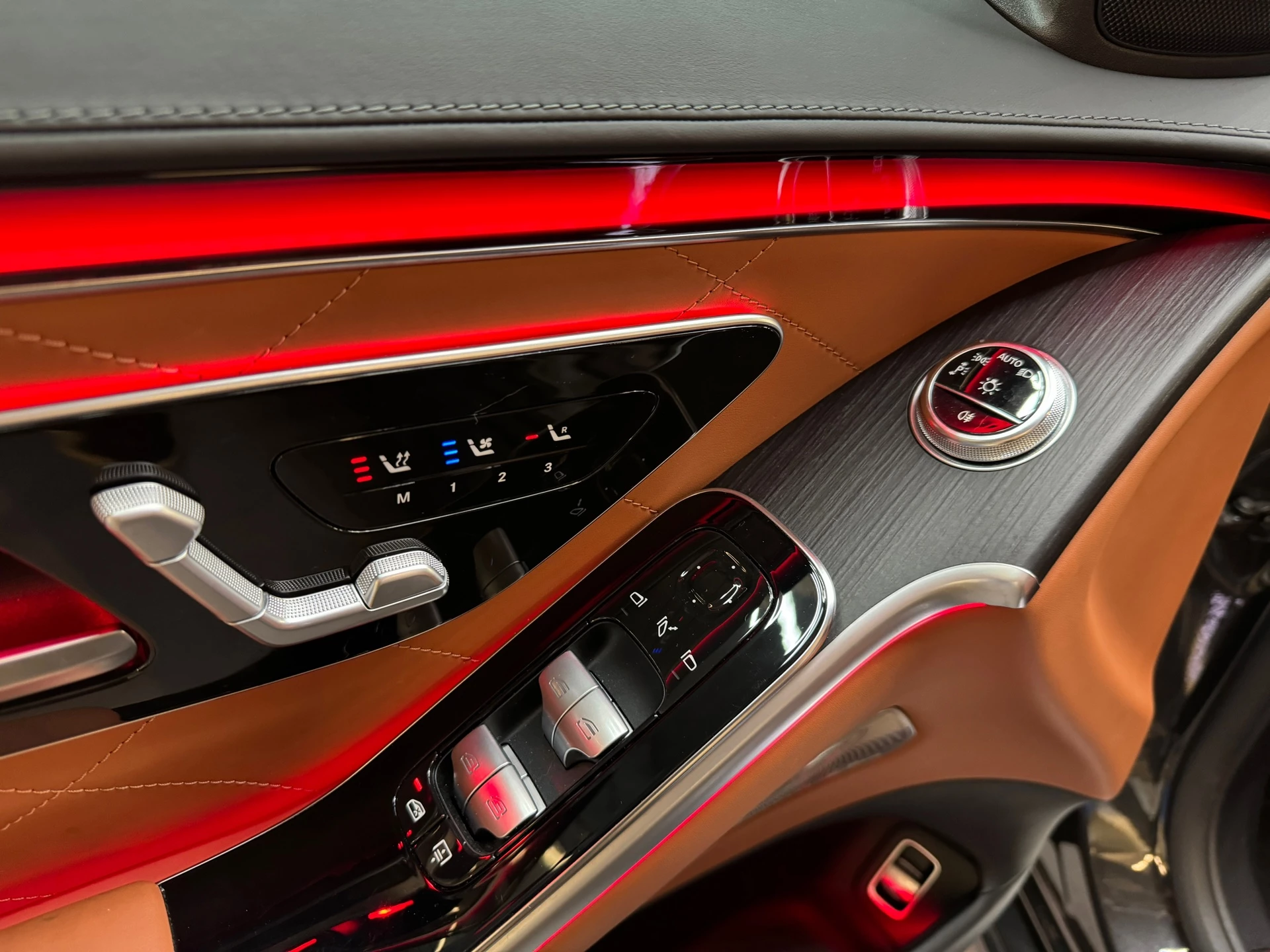 Hoofdafbeelding Mercedes-Benz S-Klasse