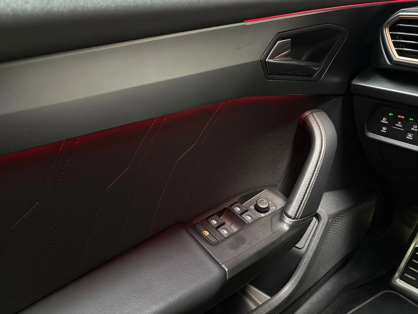 Hoofdafbeelding CUPRA Leon