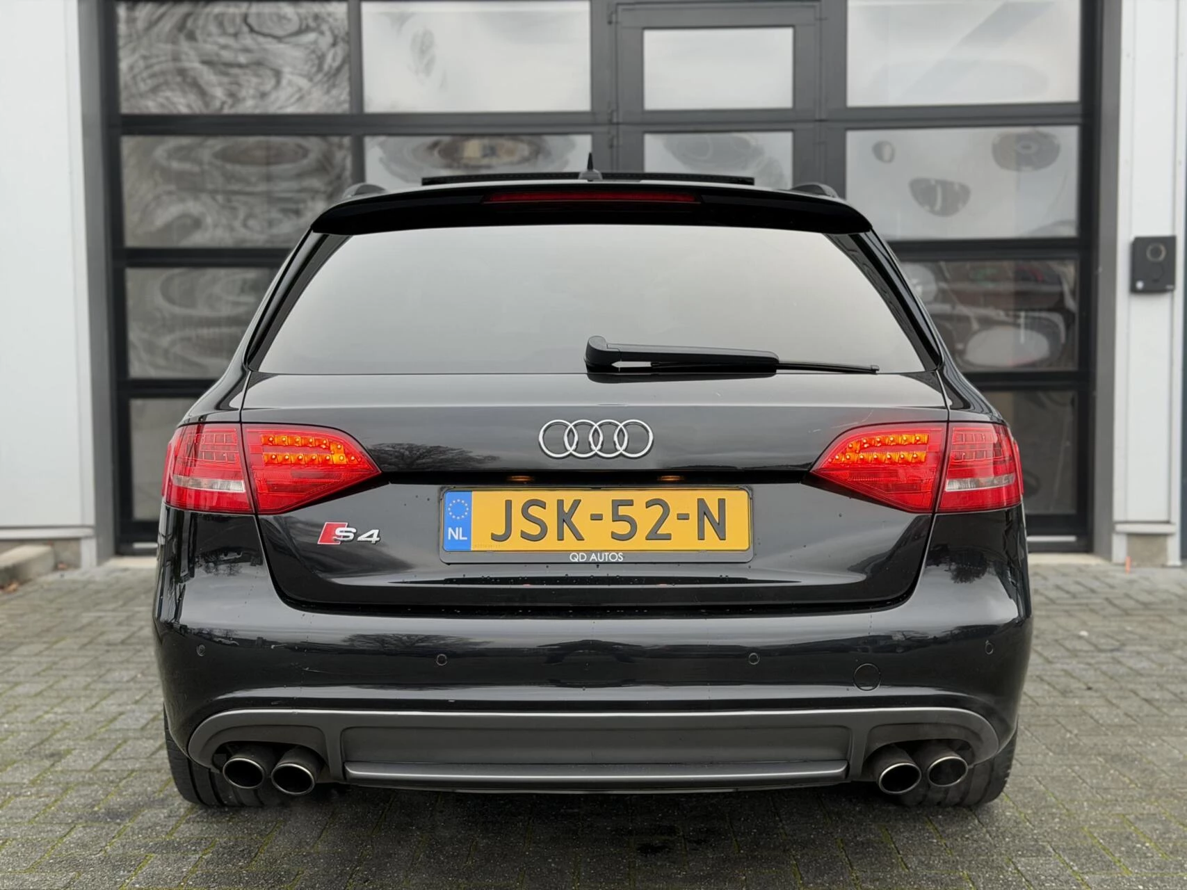 Hoofdafbeelding Audi S4