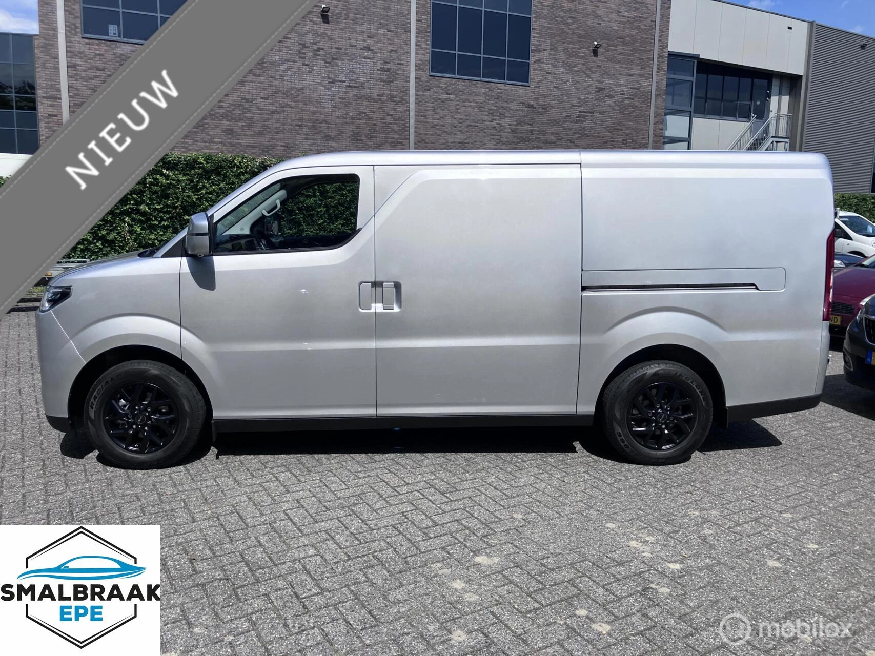 Hoofdafbeelding DFSK EC-serie