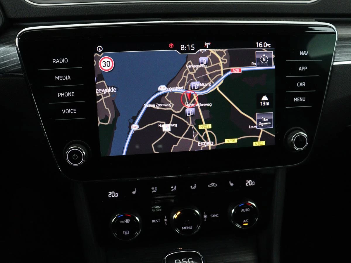 Hoofdafbeelding Škoda Superb