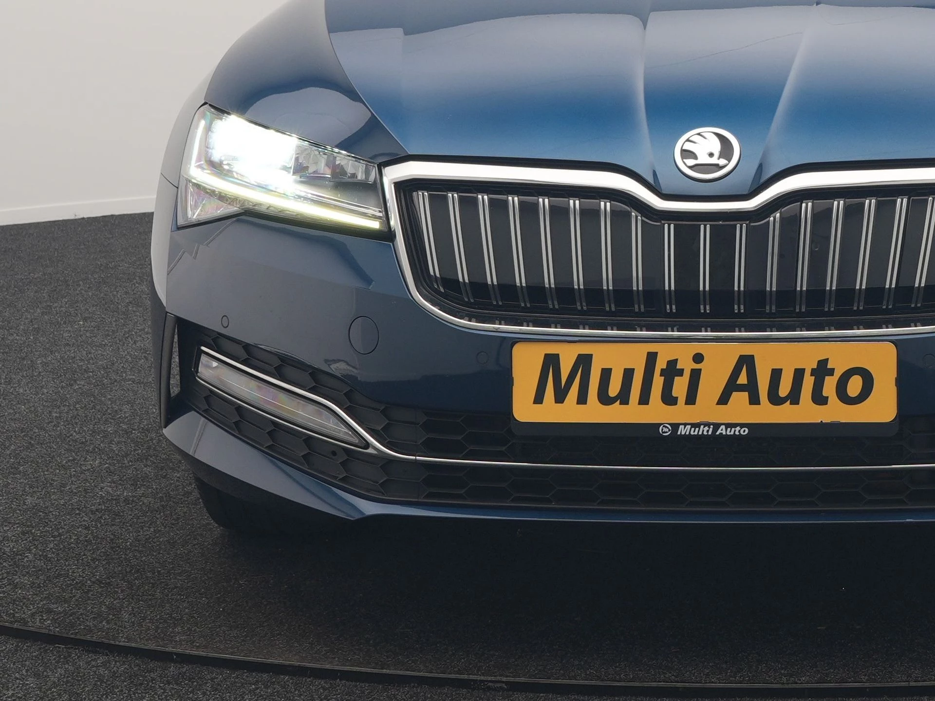 Hoofdafbeelding Škoda Superb