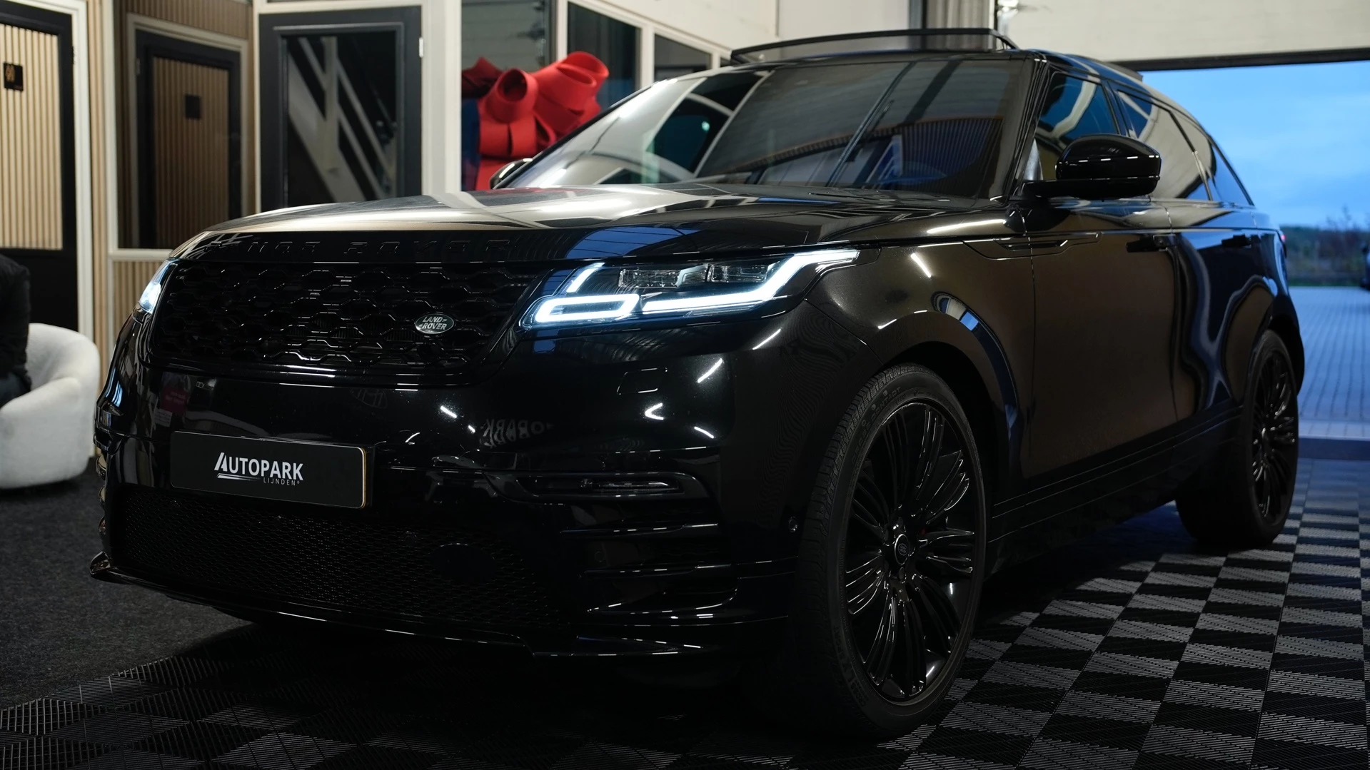 Hoofdafbeelding Land Rover Range Rover Velar
