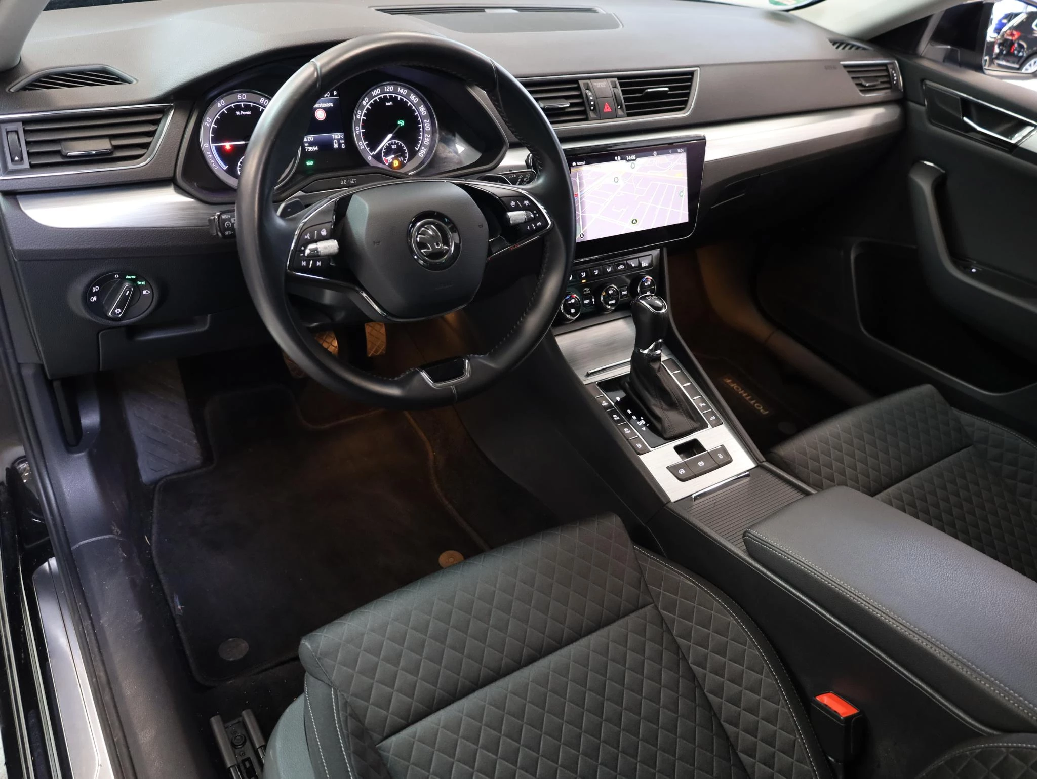Hoofdafbeelding Škoda Superb