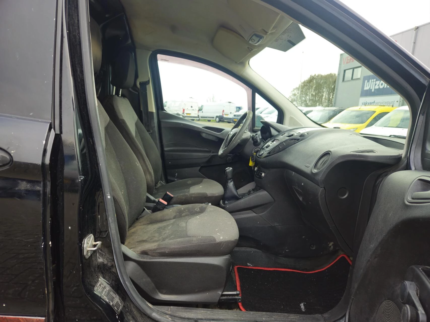 Hoofdafbeelding Ford Transit Courier