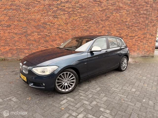 BMW 1-serie 118i Urban Line Automaat weinig KM