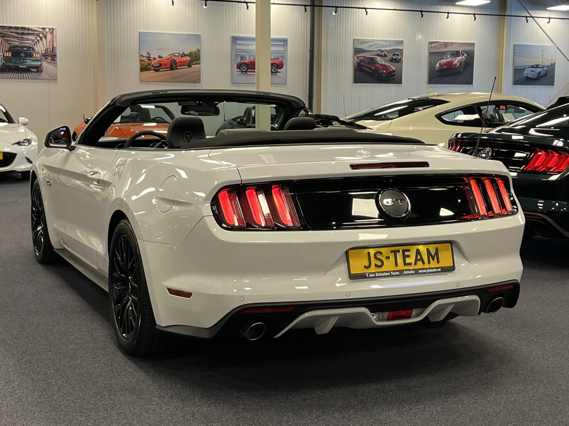 Hoofdafbeelding Ford Mustang