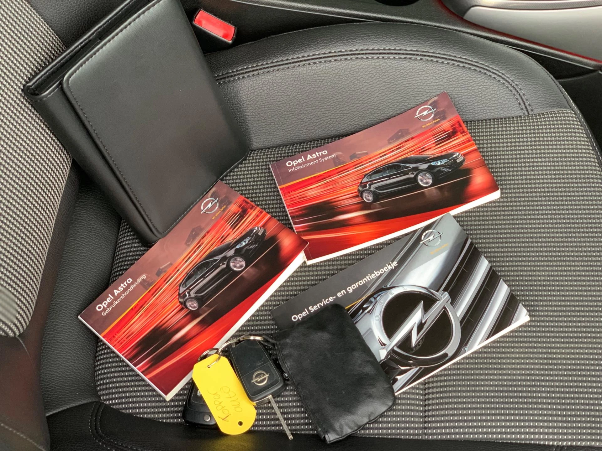 Hoofdafbeelding Opel Astra