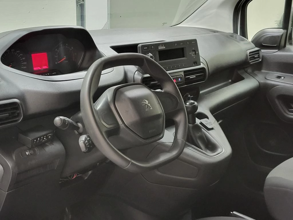 Hoofdafbeelding Peugeot Partner