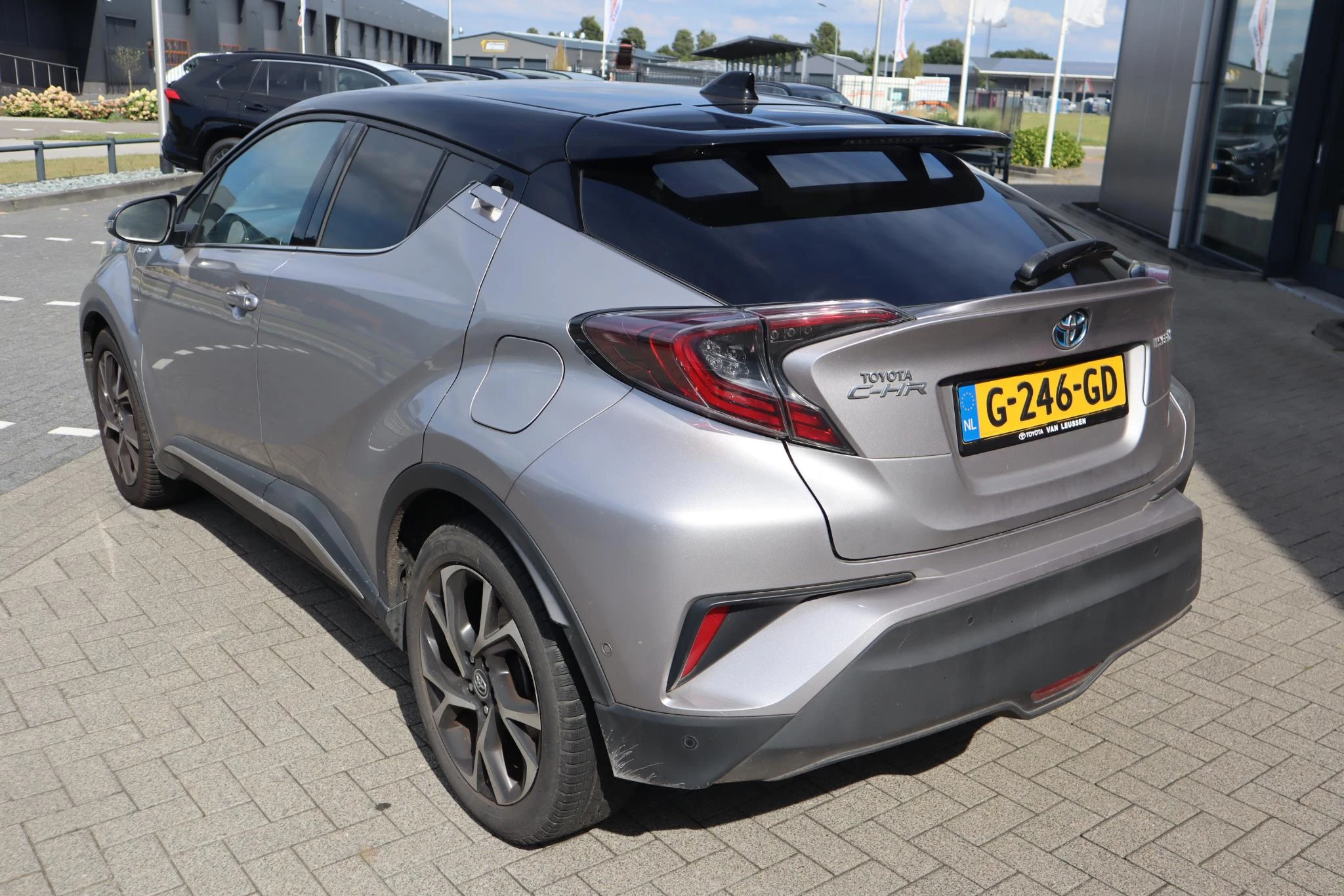 Hoofdafbeelding Toyota C-HR
