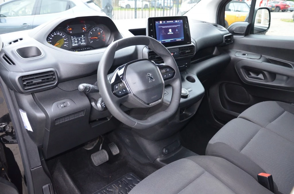 Hoofdafbeelding Peugeot Partner