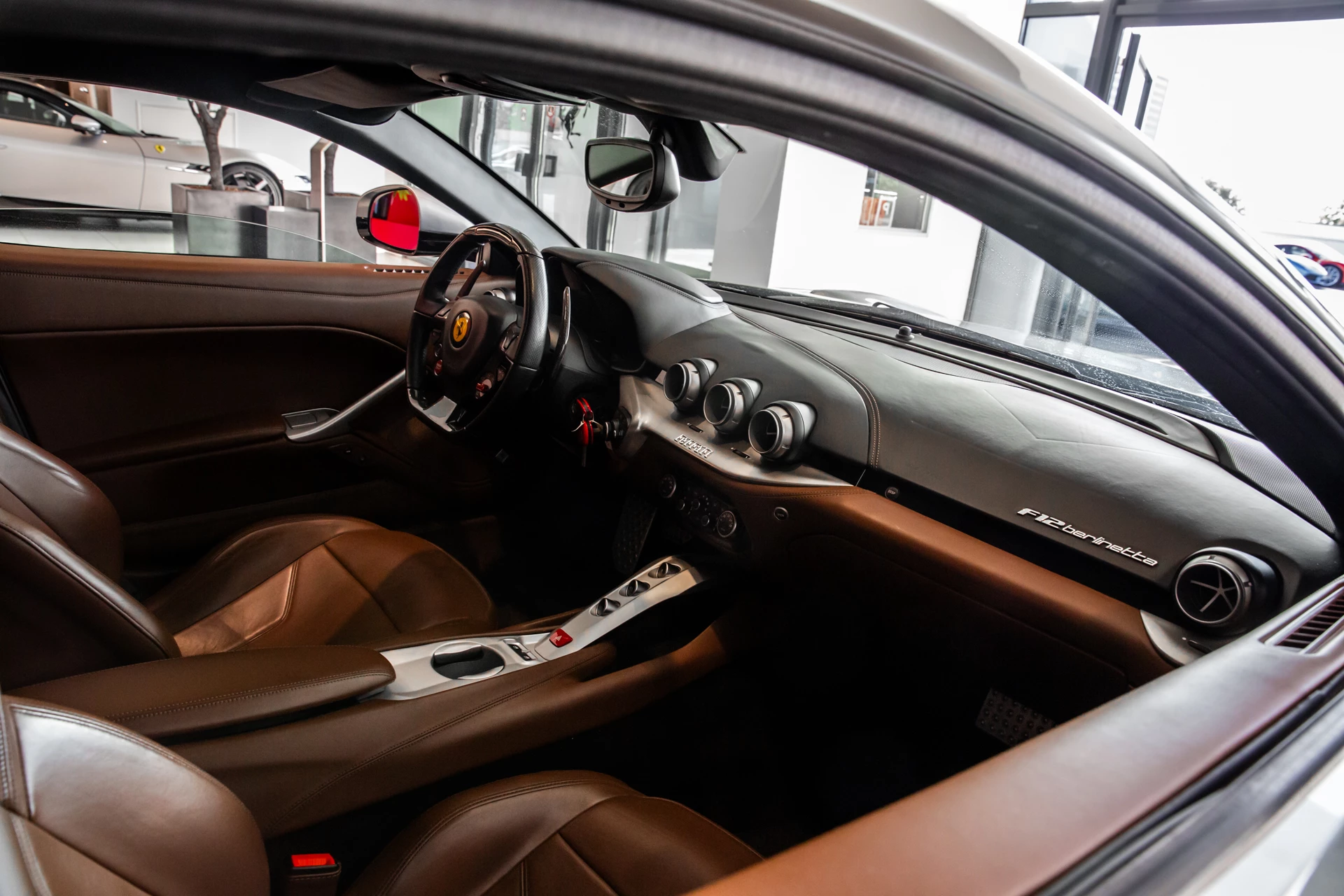 Hoofdafbeelding Ferrari F12