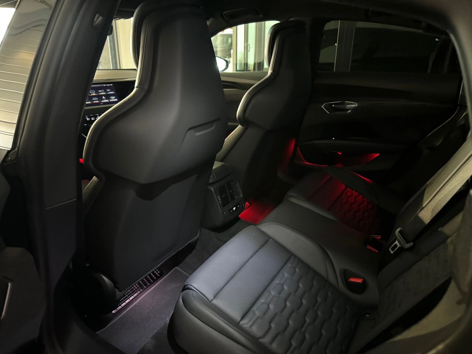 Hoofdafbeelding Audi e-tron GT