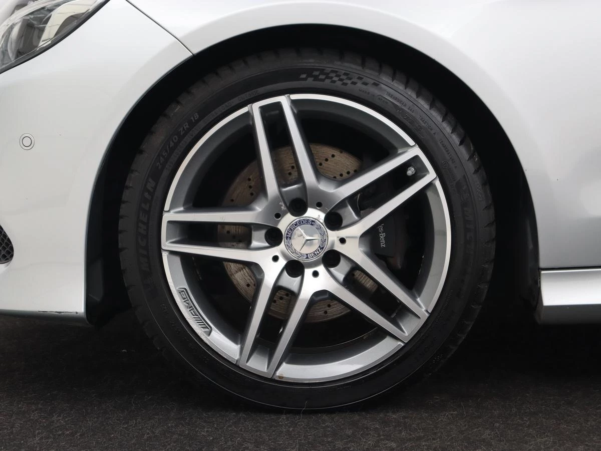 Hoofdafbeelding Mercedes-Benz E-Klasse