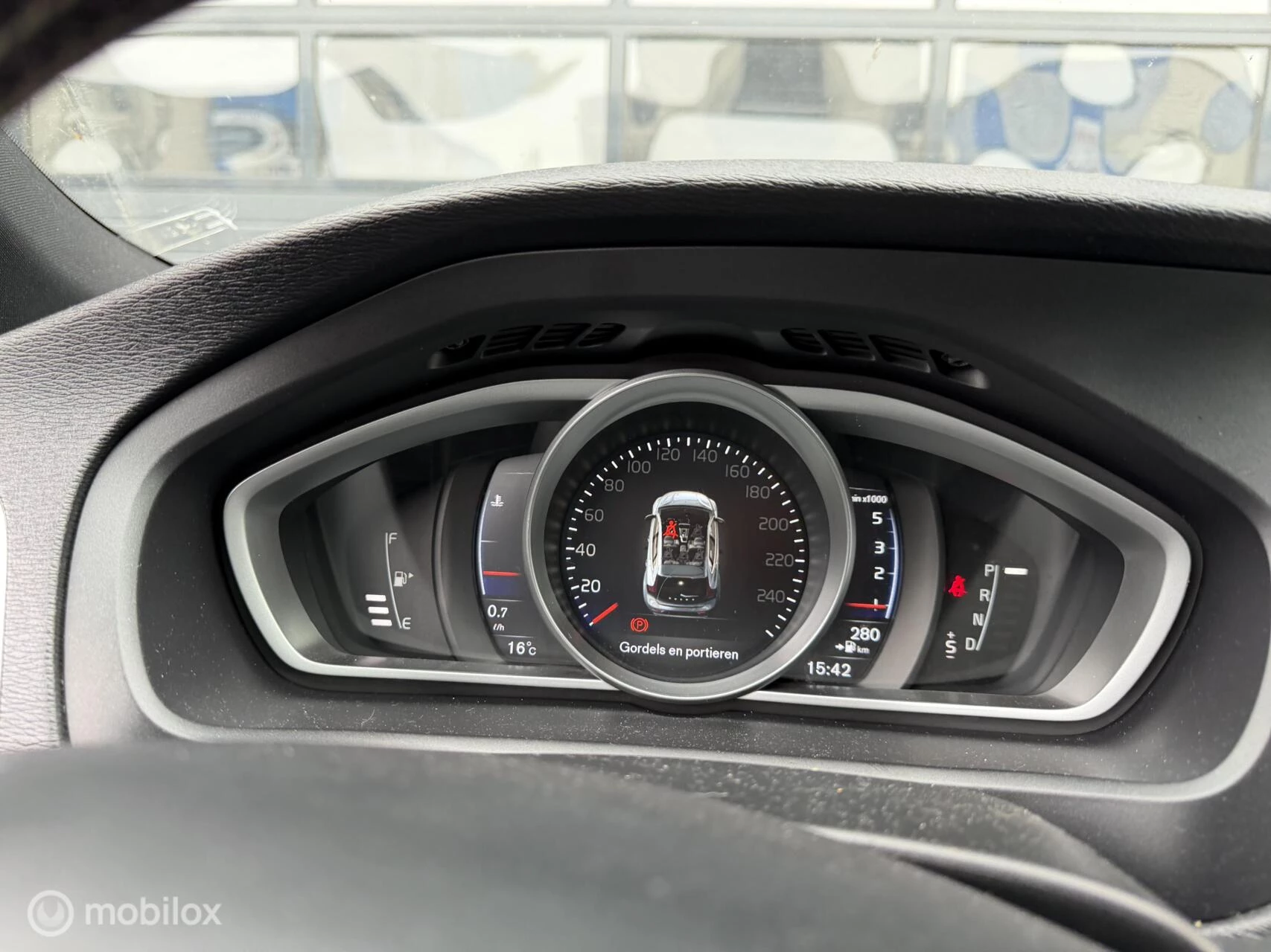 Hoofdafbeelding Volvo V40