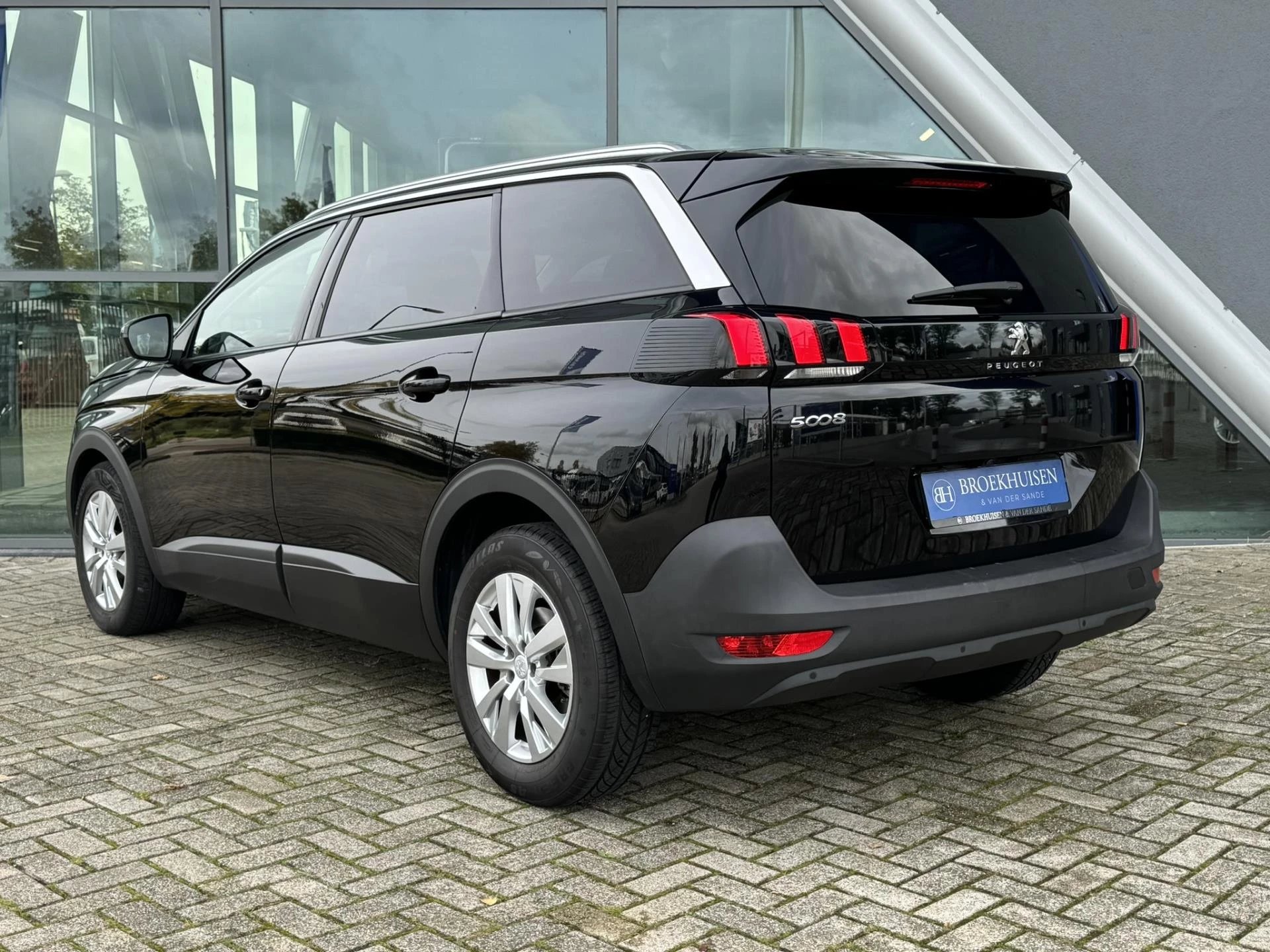 Hoofdafbeelding Peugeot 5008