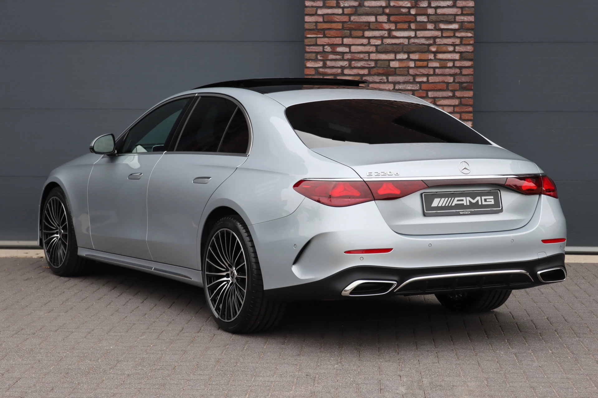 Hoofdafbeelding Mercedes-Benz E-Klasse