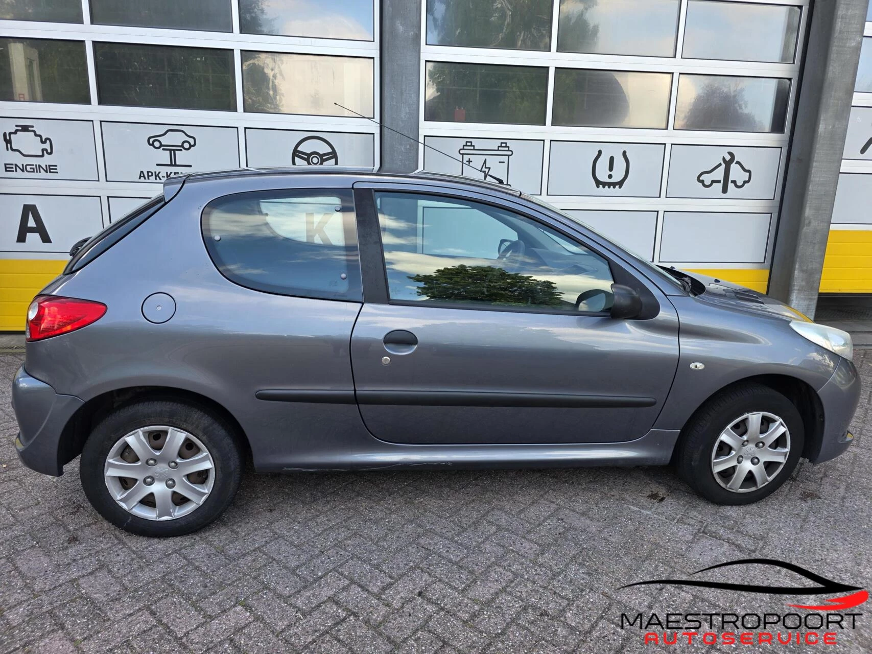 Hoofdafbeelding Peugeot 206
