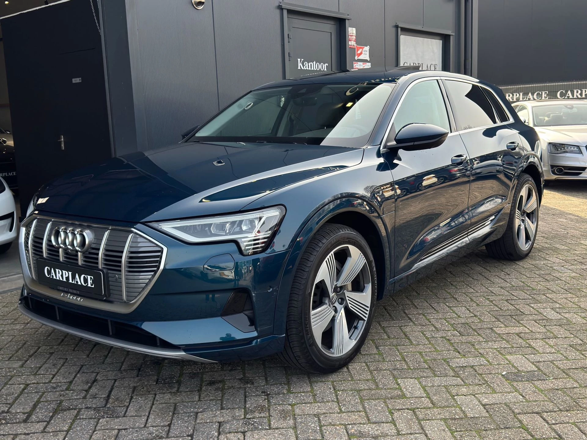 Hoofdafbeelding Audi e-tron