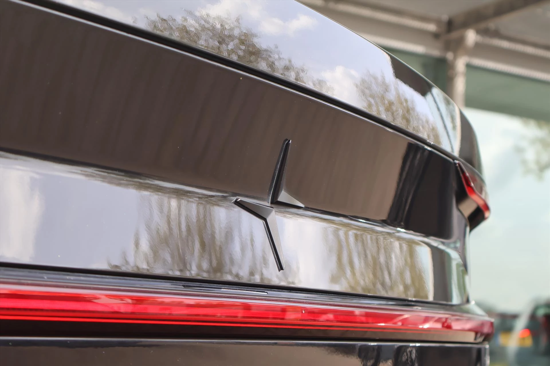 Hoofdafbeelding Polestar 2