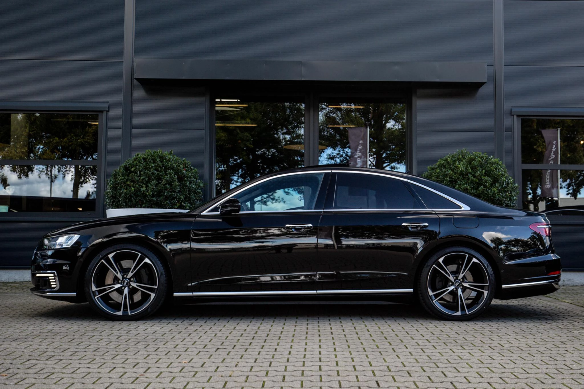 Hoofdafbeelding Audi A8