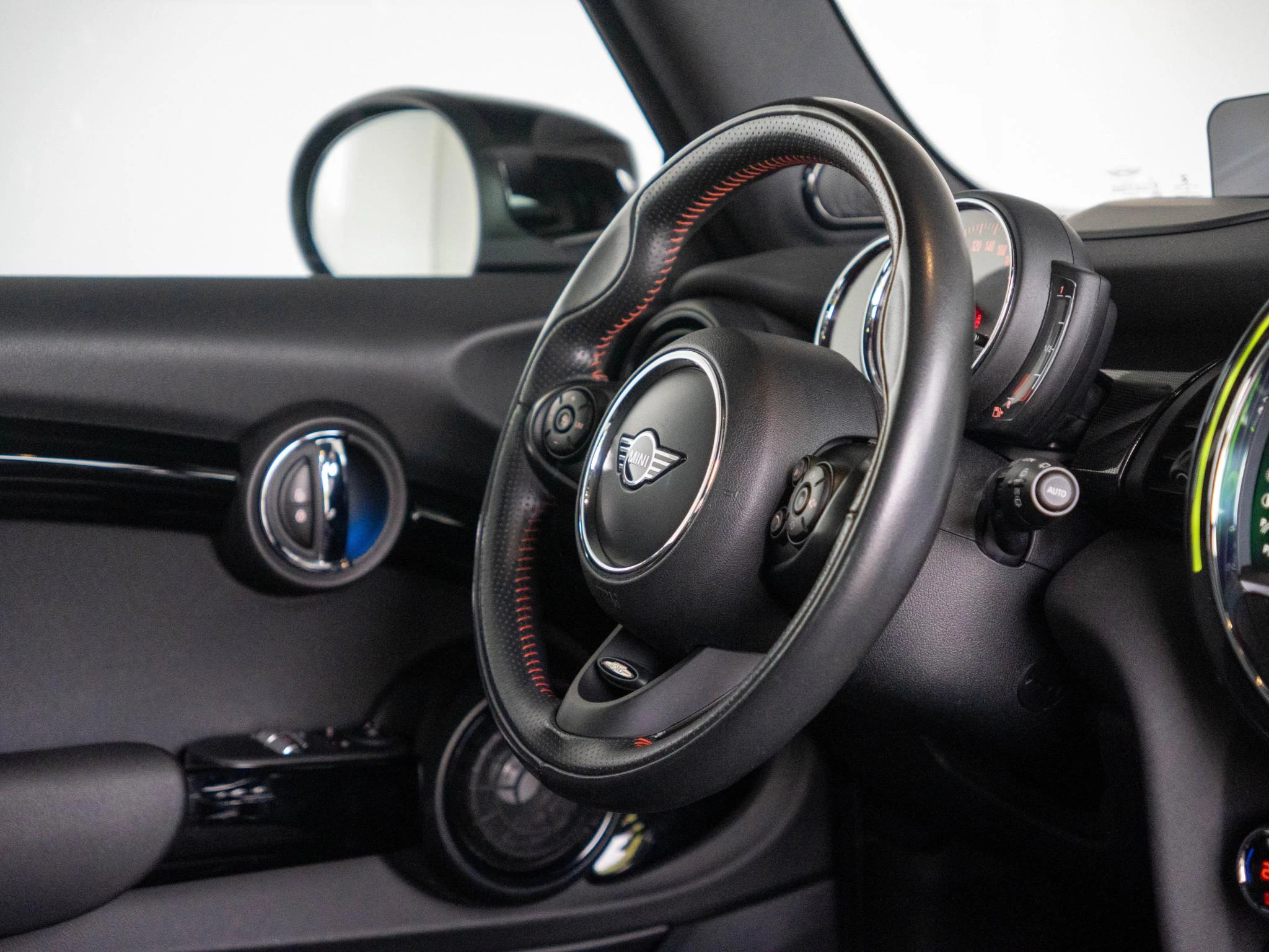 Hoofdafbeelding MINI 3-deurs