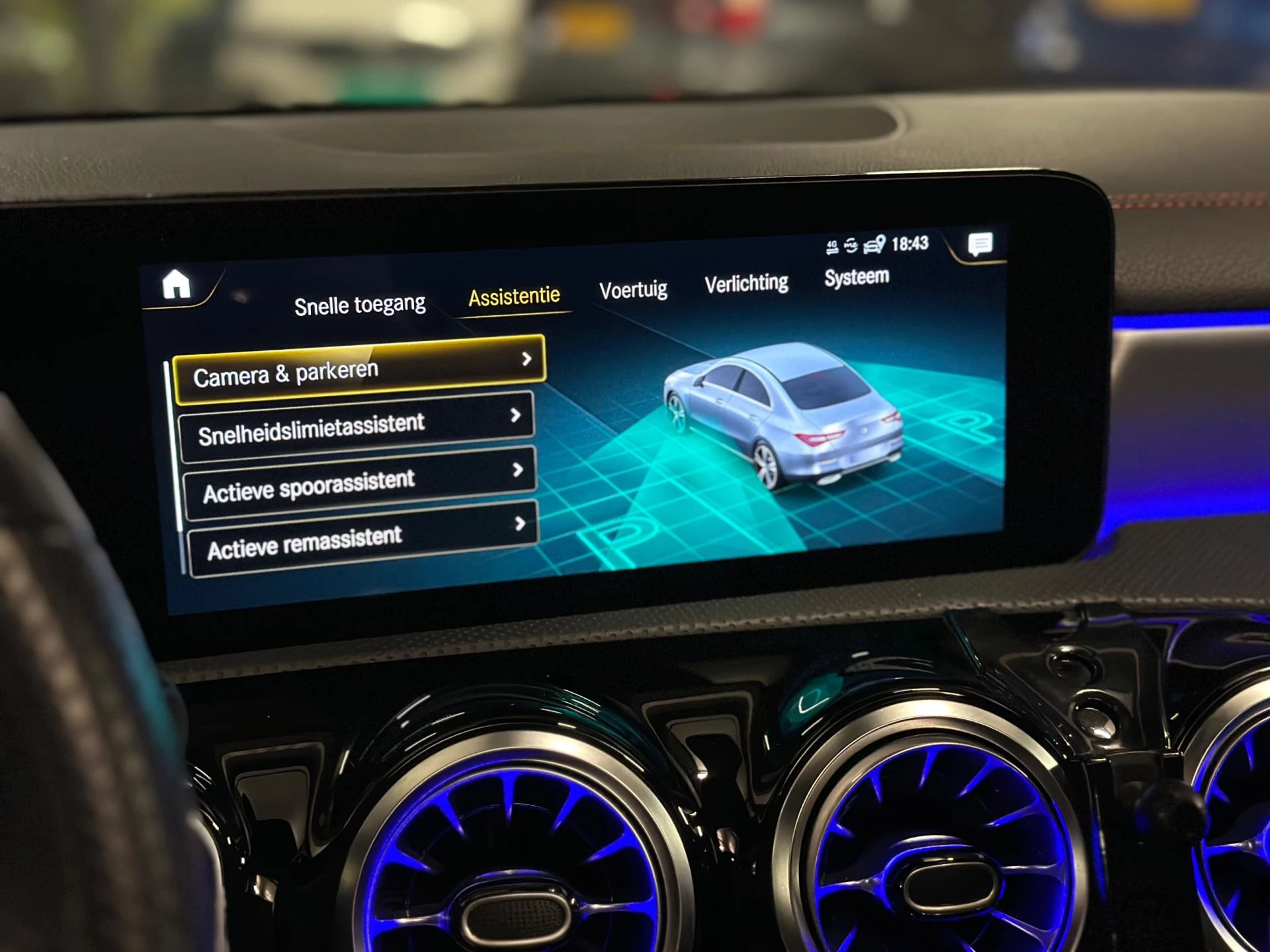 Hoofdafbeelding Mercedes-Benz CLA