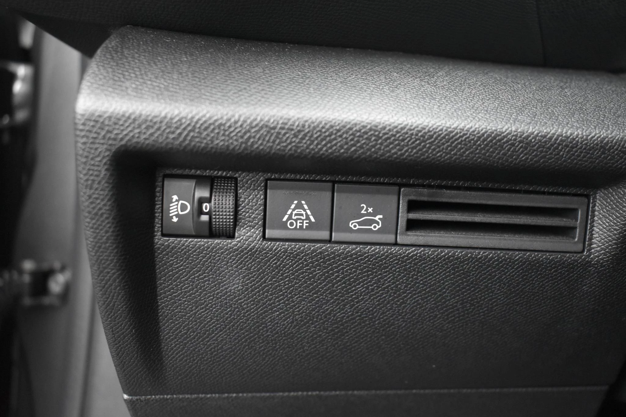 Hoofdafbeelding Citroën ë-C4 X