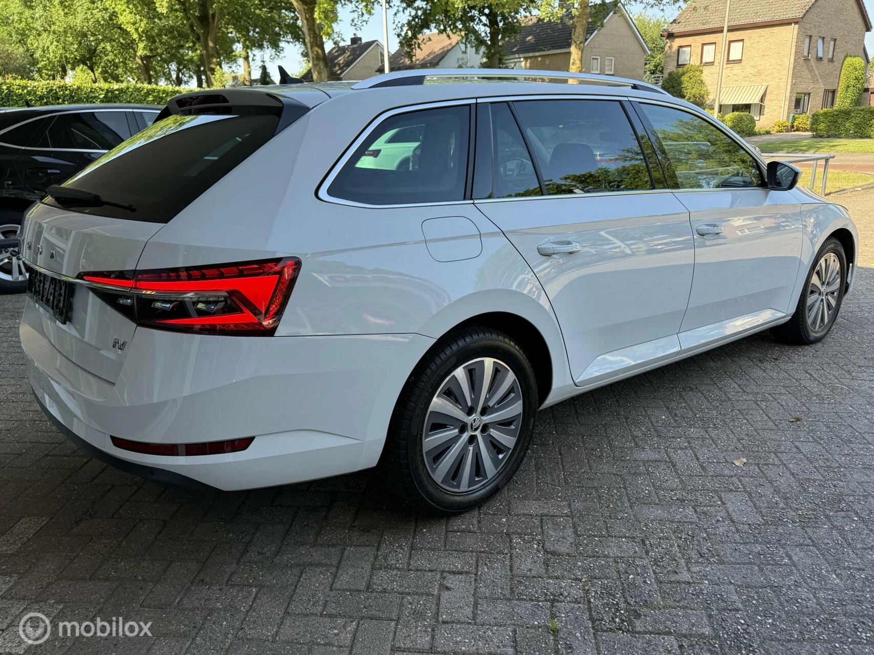 Hoofdafbeelding Škoda Superb