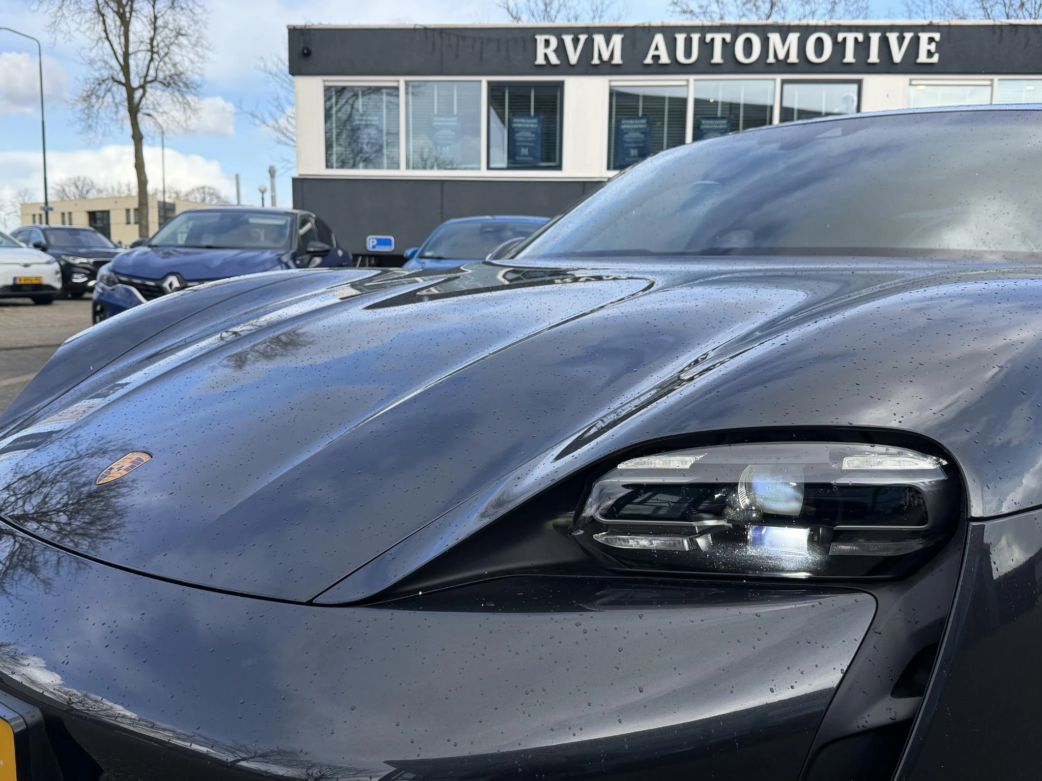 Hoofdafbeelding Porsche Taycan