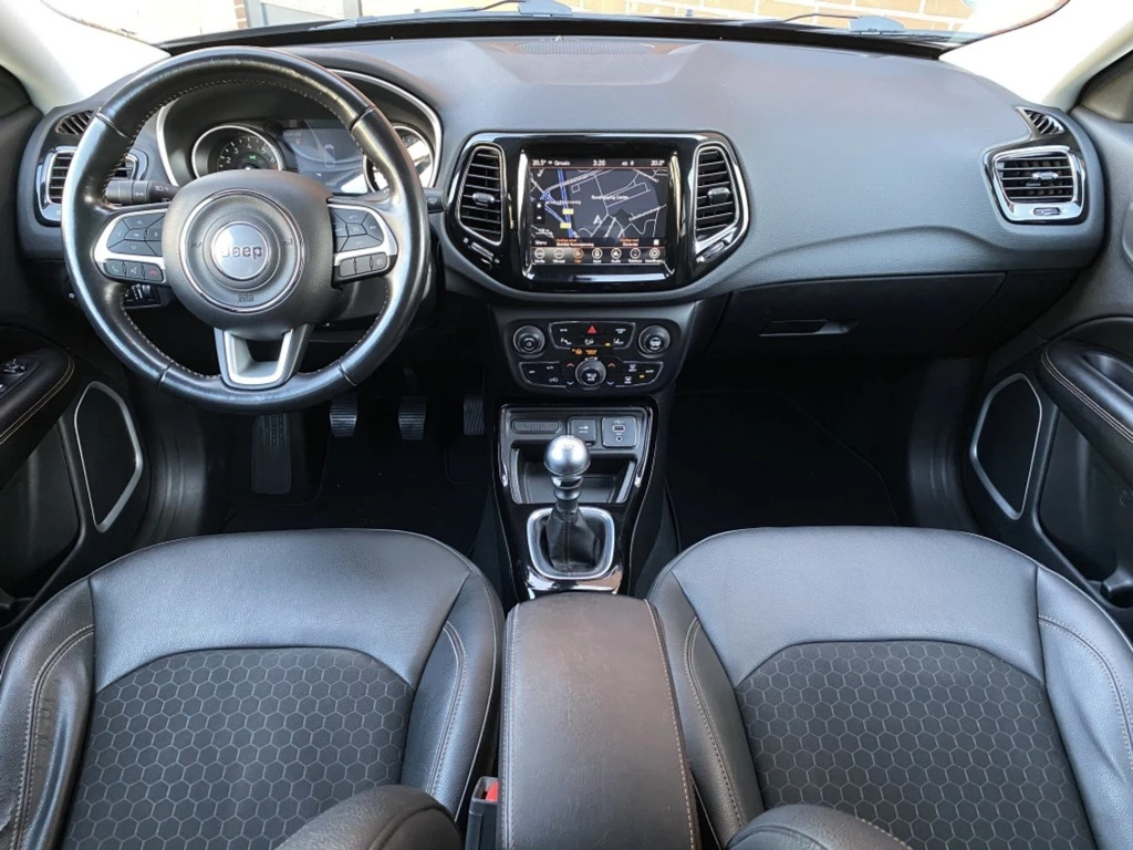 Hoofdafbeelding Jeep Compass