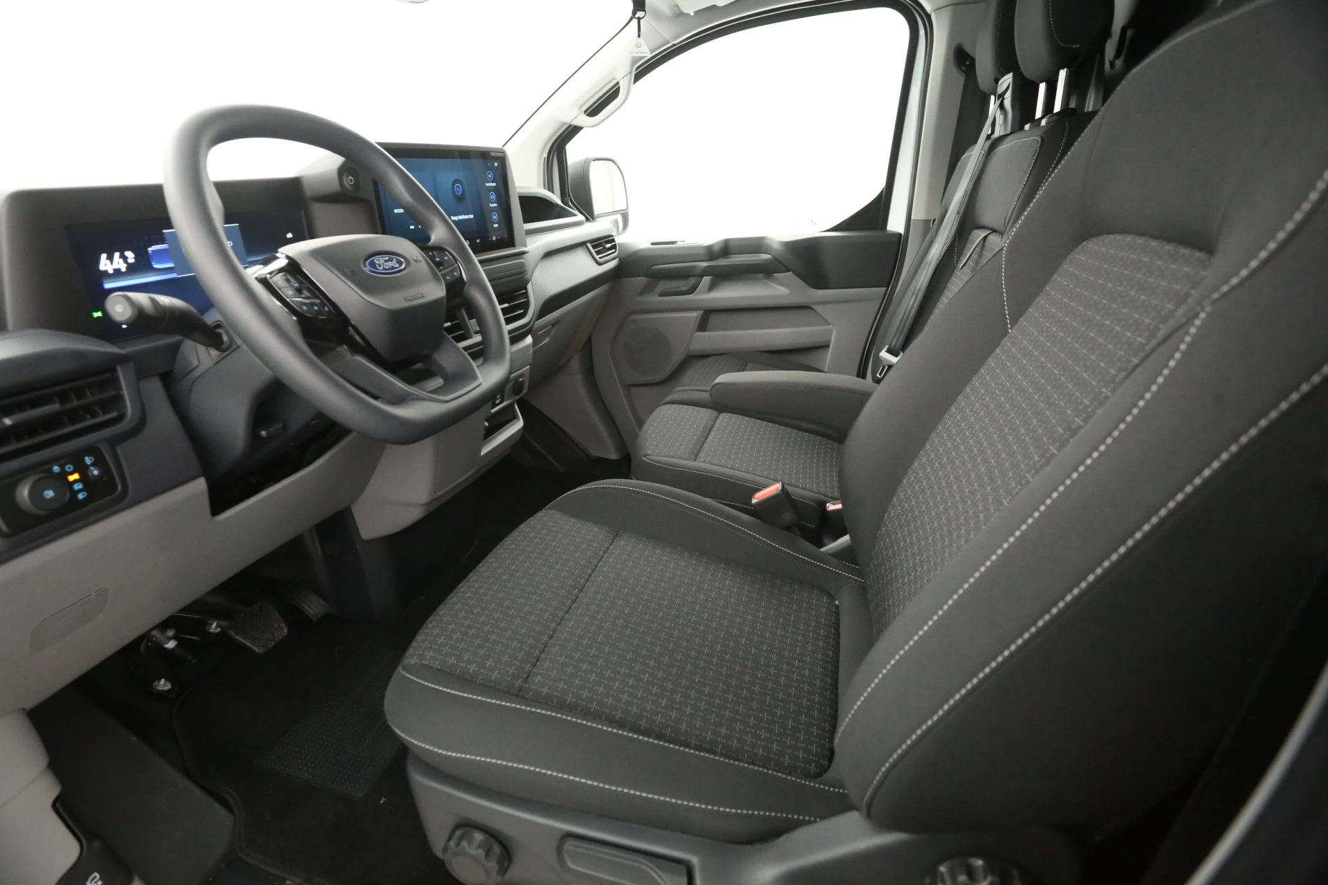 Hoofdafbeelding Ford E-Transit Custom