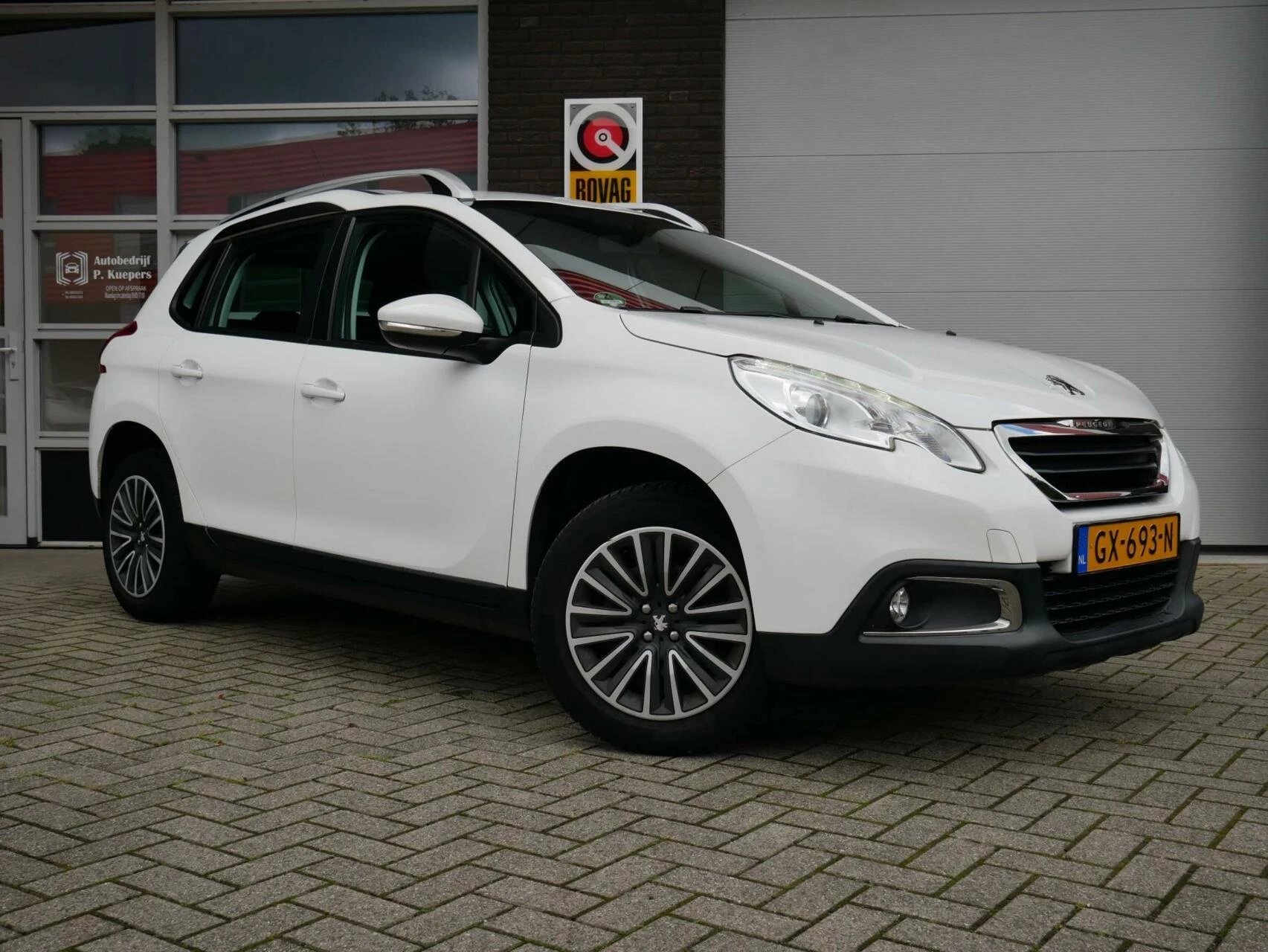 Hoofdafbeelding Peugeot 2008