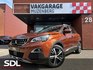 Hoofdafbeelding Peugeot 3008 Peugeot 3008 1.2 PureTech Allure // NAVI + CARPLAY // PDC V+A // PANO/SCHUIFKANTELDAK // CAMERA // TREKHAAK!!