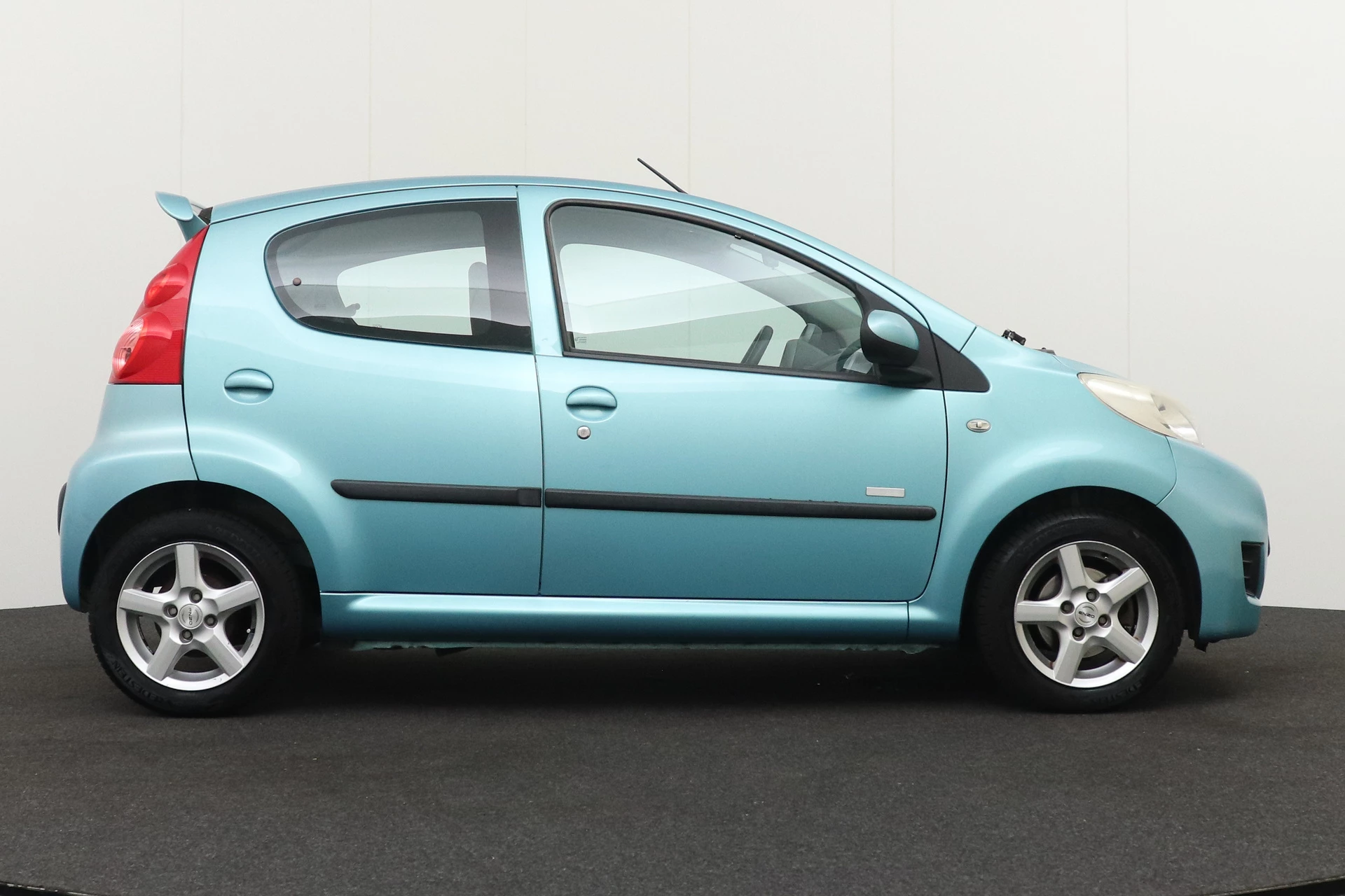 Hoofdafbeelding Peugeot 107
