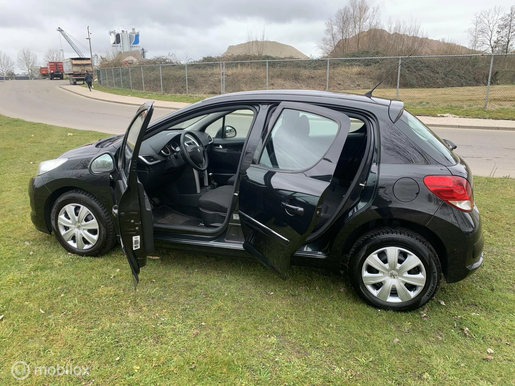 Hoofdafbeelding Peugeot 207