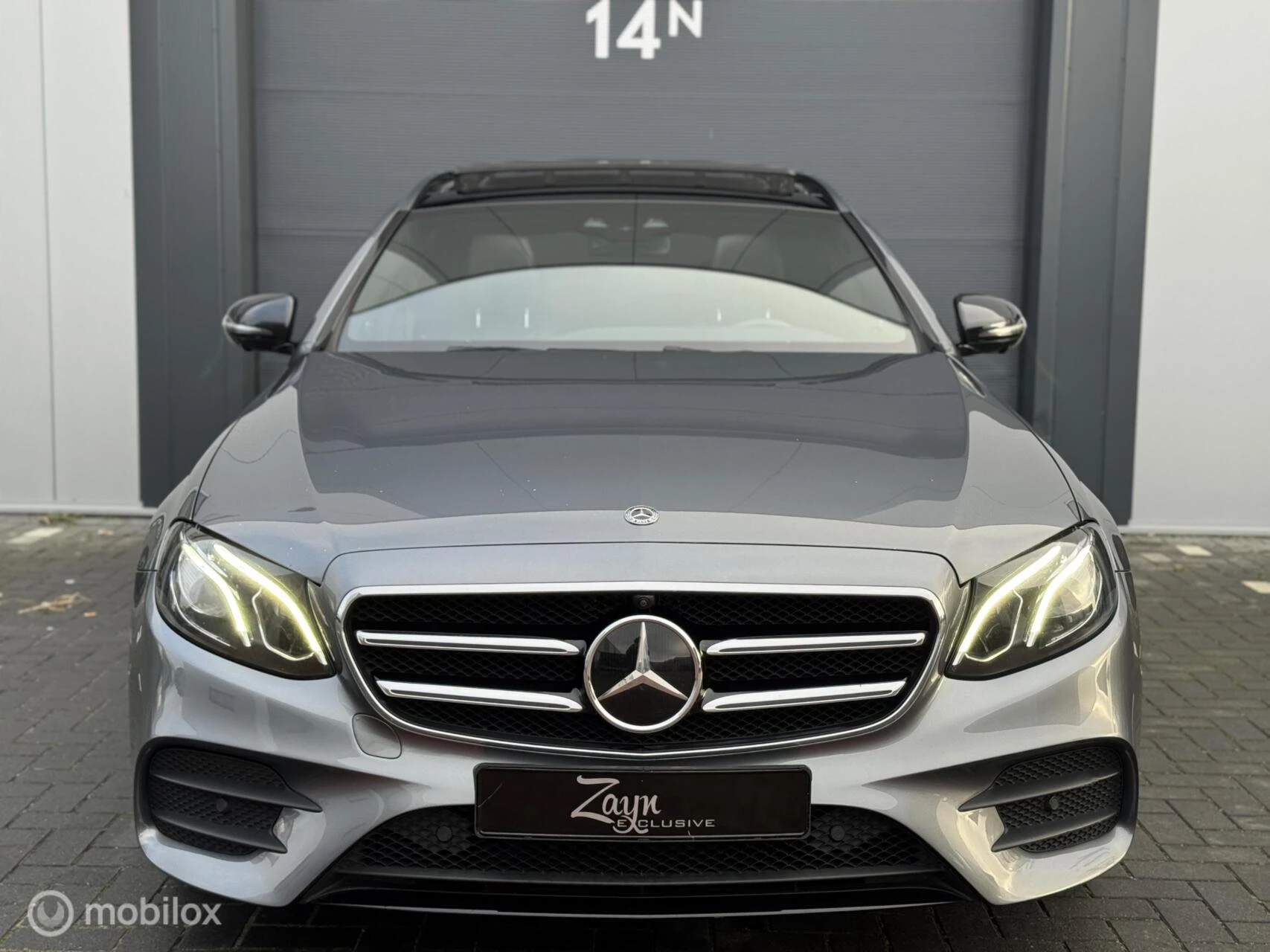 Hoofdafbeelding Mercedes-Benz E-Klasse