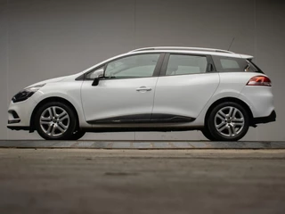 Renault Clio Estate 0.9 TCe Zen (NAVI,LED,CRUISE,CLIMATE,SPORTSTOELEN,GETINT,LM VELGEN,PDC,NETTESTAAT)