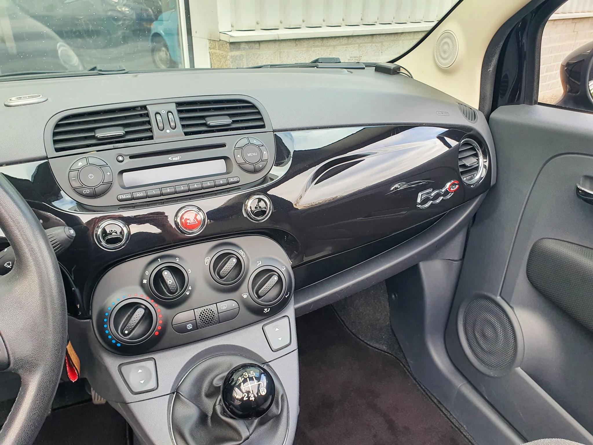 Hoofdafbeelding Fiat 500C