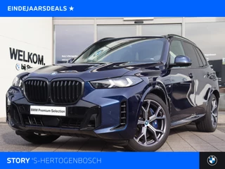 BMW X5 xDrive50e High Executive M Sport Automaat / Panoramadak / Trekhaak / Parking Assistant Professional / M Multifunctionele Stoelen / Soft-Close / Adaptieve LED / Active Steering