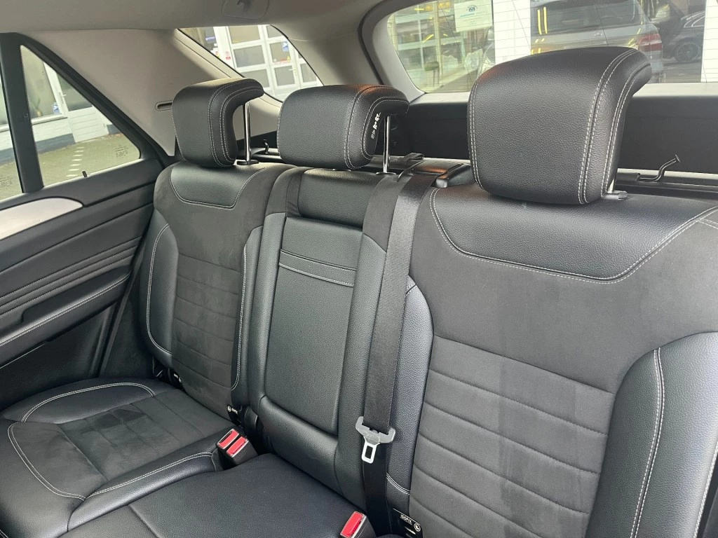 Hoofdafbeelding Mercedes-Benz M-Klasse