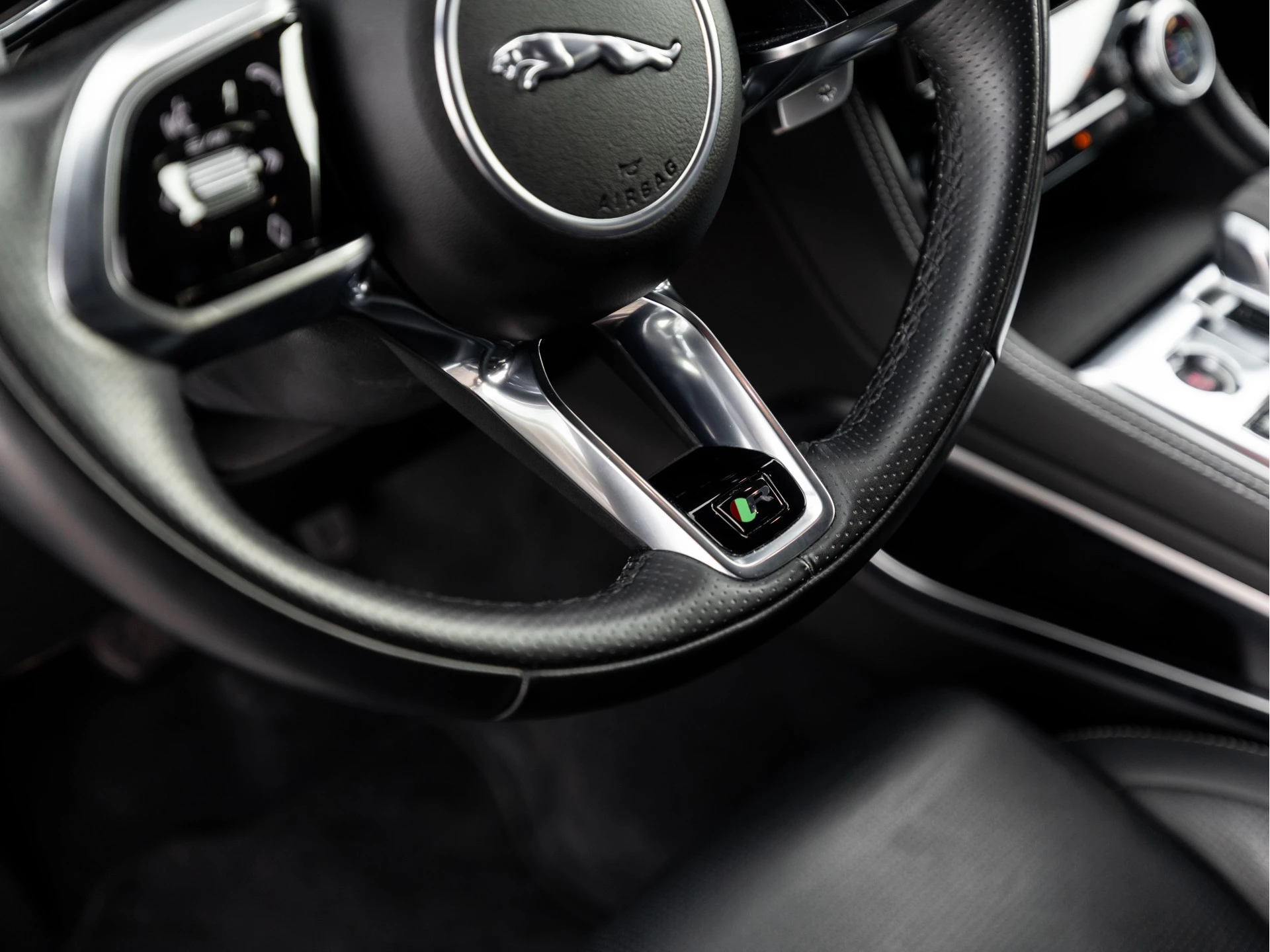 Hoofdafbeelding Jaguar F-PACE