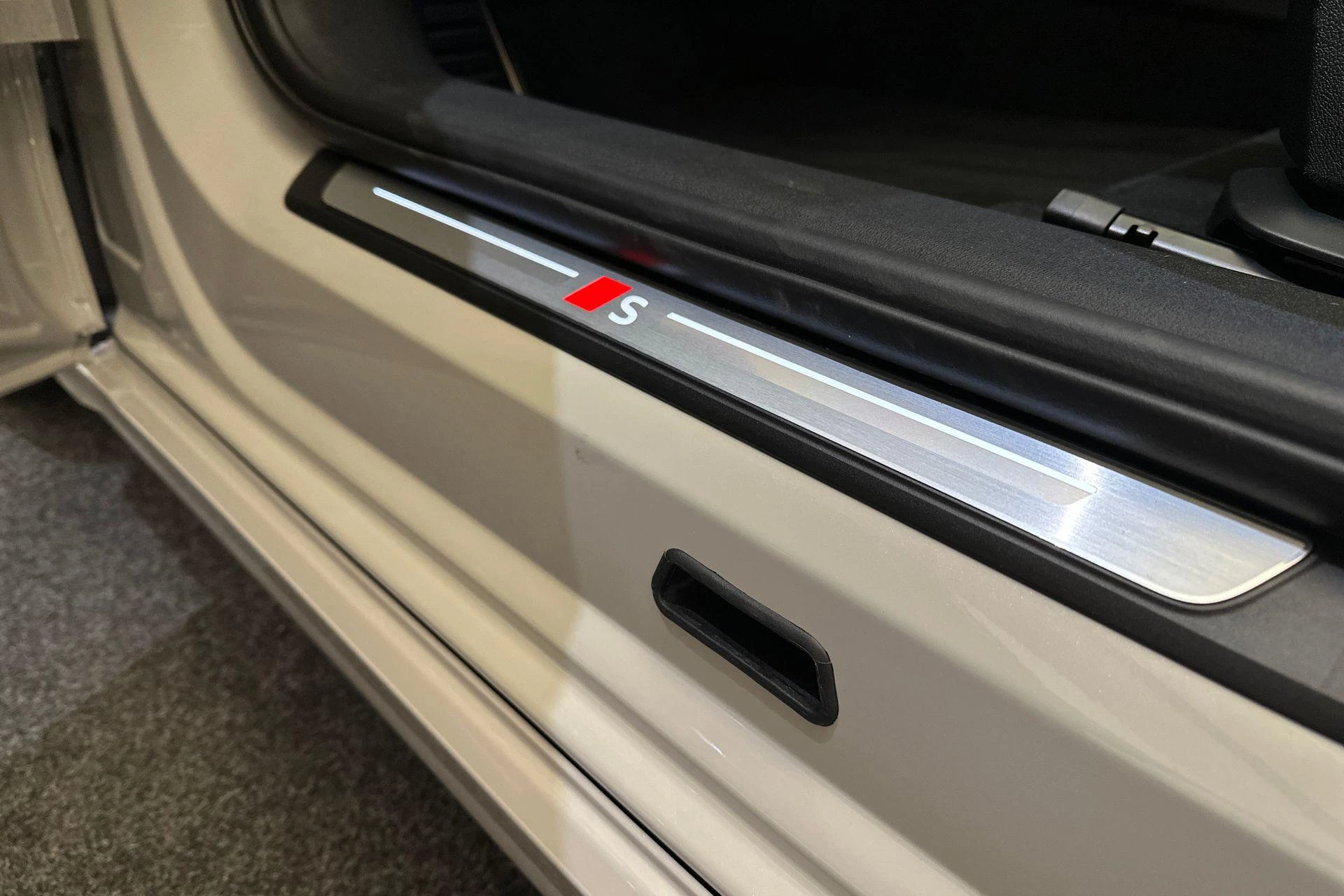 Hoofdafbeelding Audi A6 e-tron