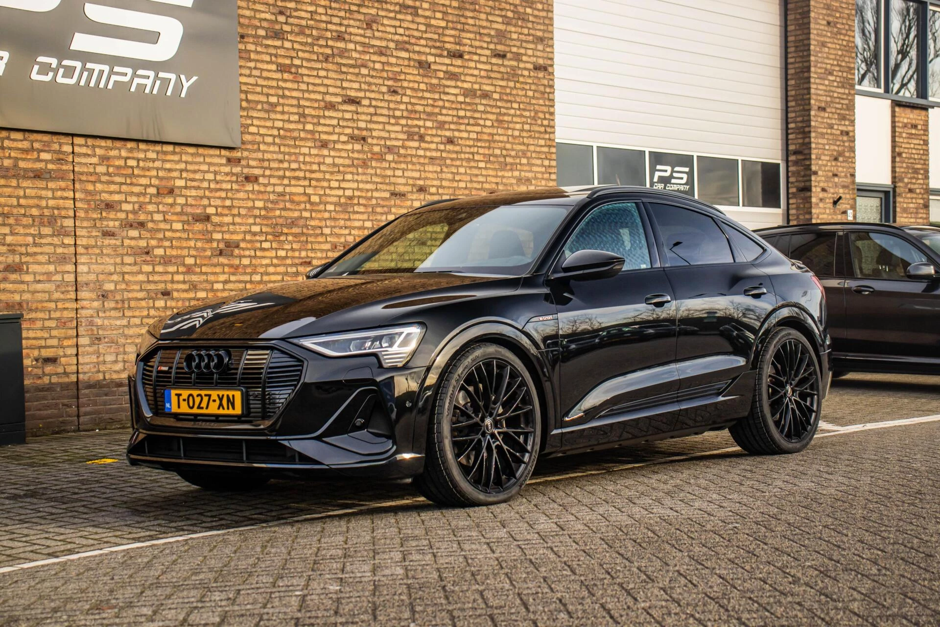 Hoofdafbeelding Audi e-tron