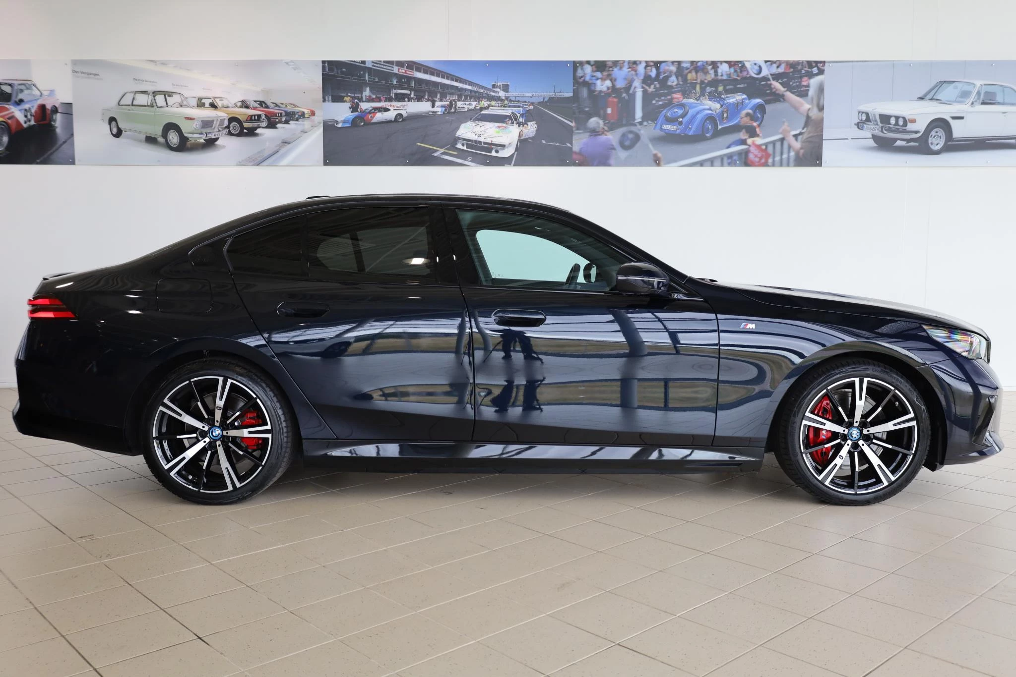 Hoofdafbeelding BMW i5