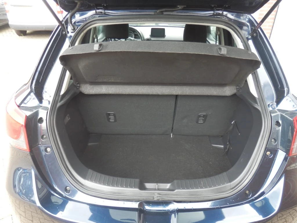 Hoofdafbeelding Mazda 2