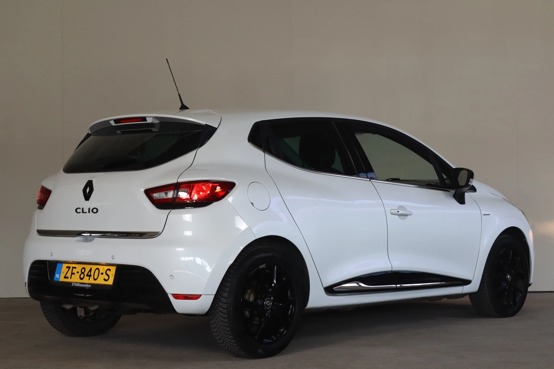 Hoofdafbeelding Renault Clio
