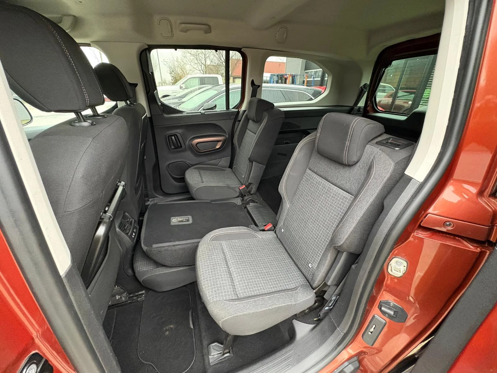 Hoofdafbeelding Peugeot Rifter